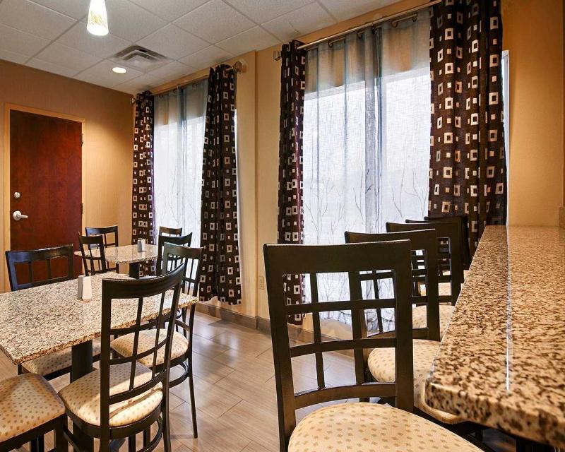 Quality Inn Madison - Huntsville Exterior foto